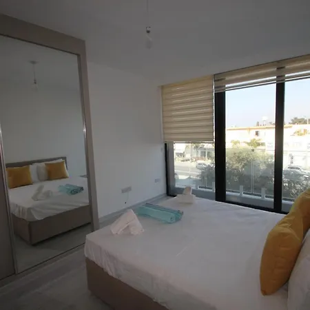 La Perla - Apt 7